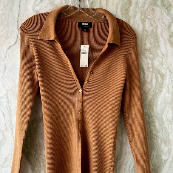 Sweater - Picture 2 of 8